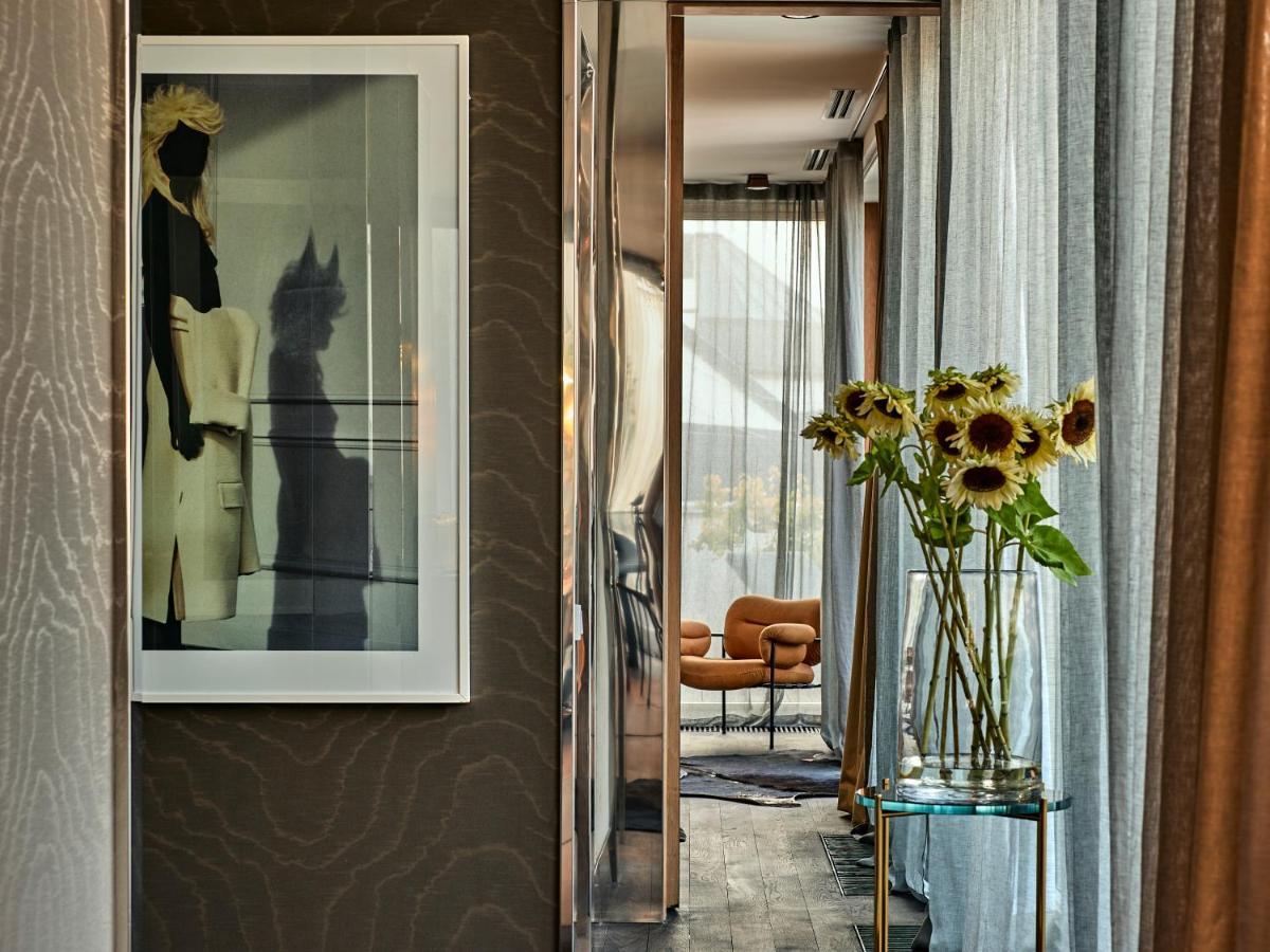 H15 Boutique Hotel, Warsaw, A Member Of Design Hotels Bagian luar foto Interior of the hotel