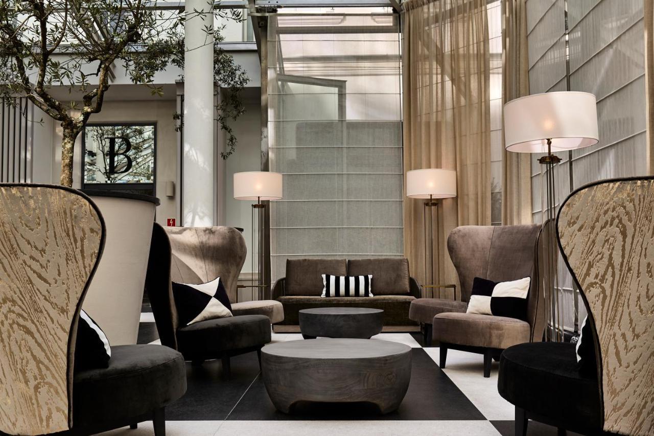 H15 Boutique Hotel, Warsaw, A Member Of Design Hotels Bagian luar foto The lobby of the Mandarin Oriental, Munich
