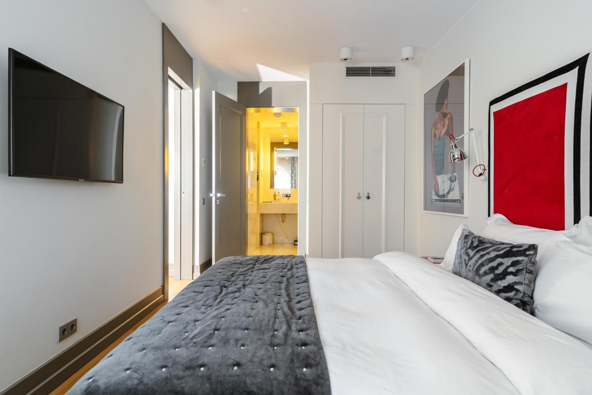 H15 Boutique Hotel, Warsaw, A Member Of Design Hotels Bagian luar foto A room at the hotel