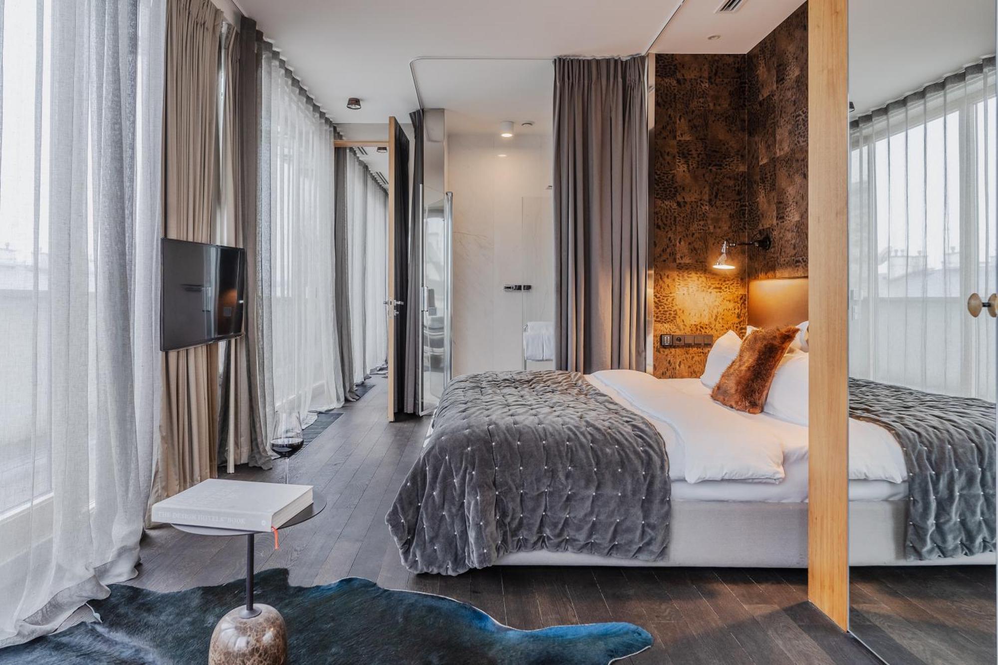 H15 Boutique Hotel, Warsaw, A Member Of Design Hotels Ruang foto A room at the hotel